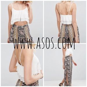 NWT Cream Crop Top w/ Adjustable Straps